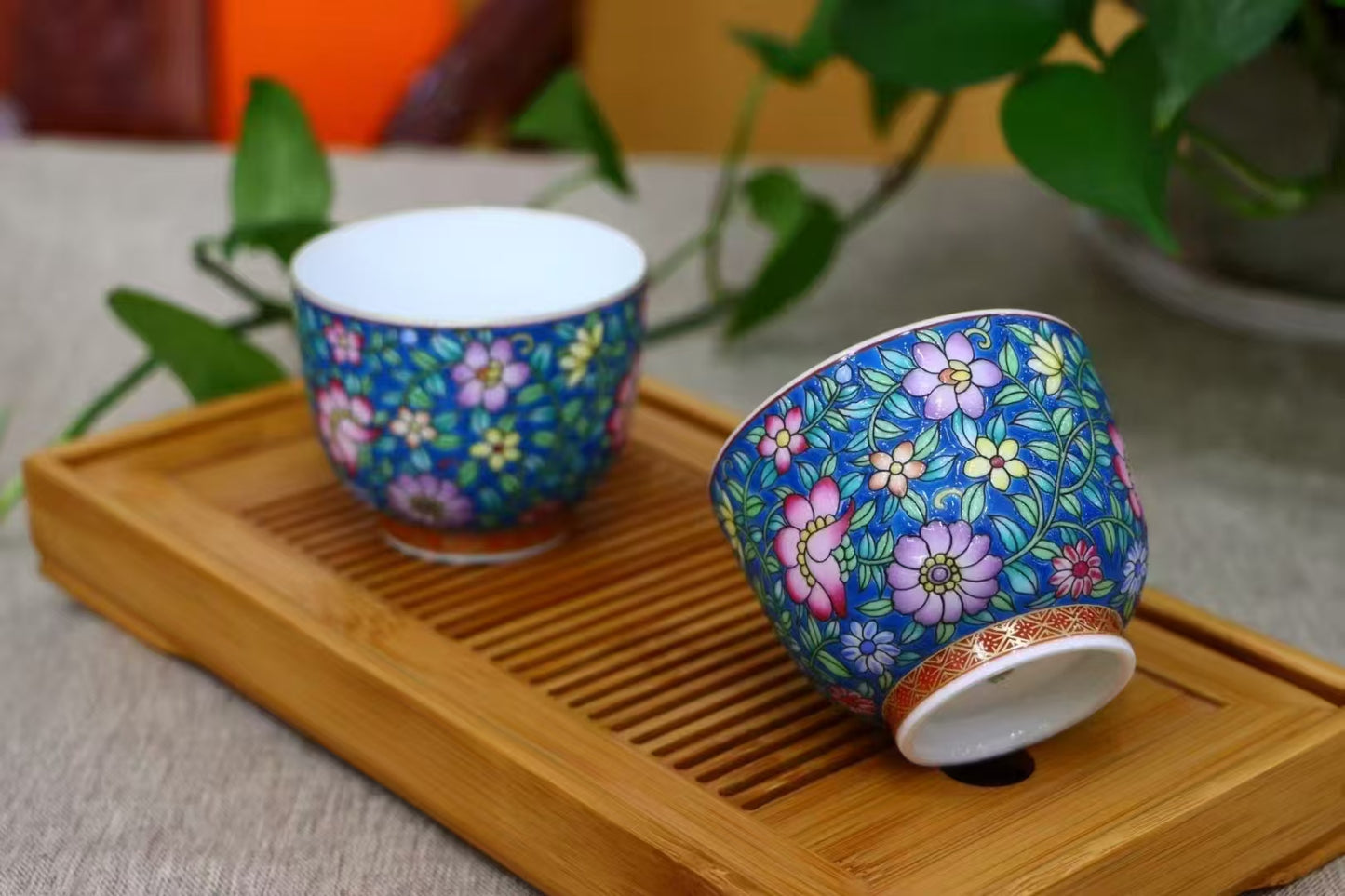 Floral Cylinder Cup – A Masterpiece of Handcrafted Elegance
